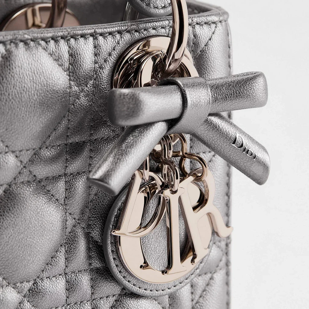 Sac Lady Dior Mini à chaîne